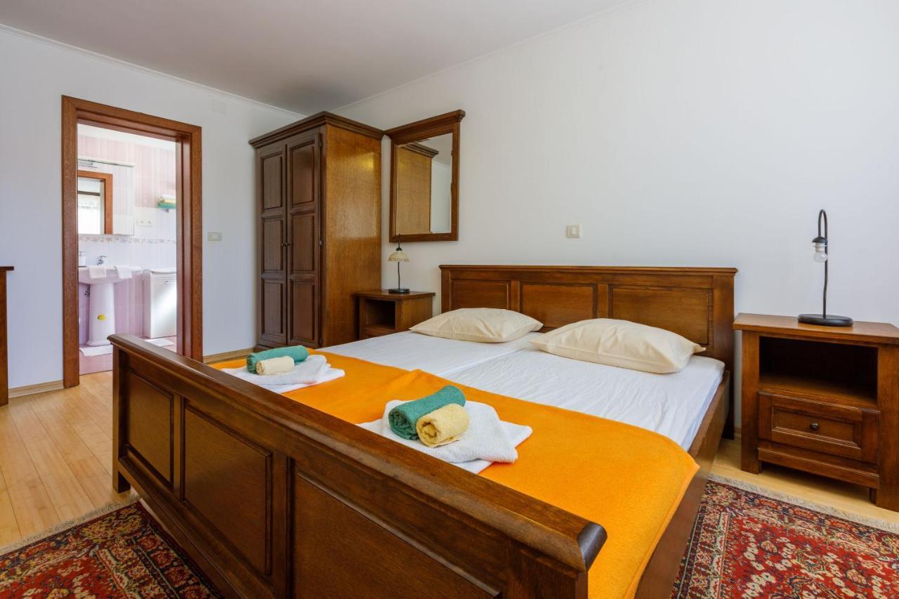 Apartments Robic Селце Экстерьер фото