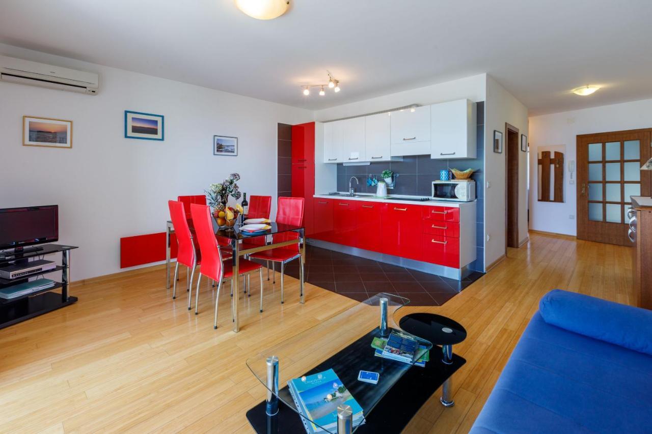 Apartments Robic Селце Экстерьер фото