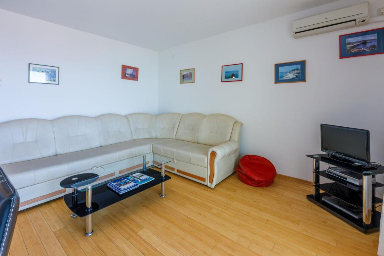 Apartments Robic Селце Экстерьер фото